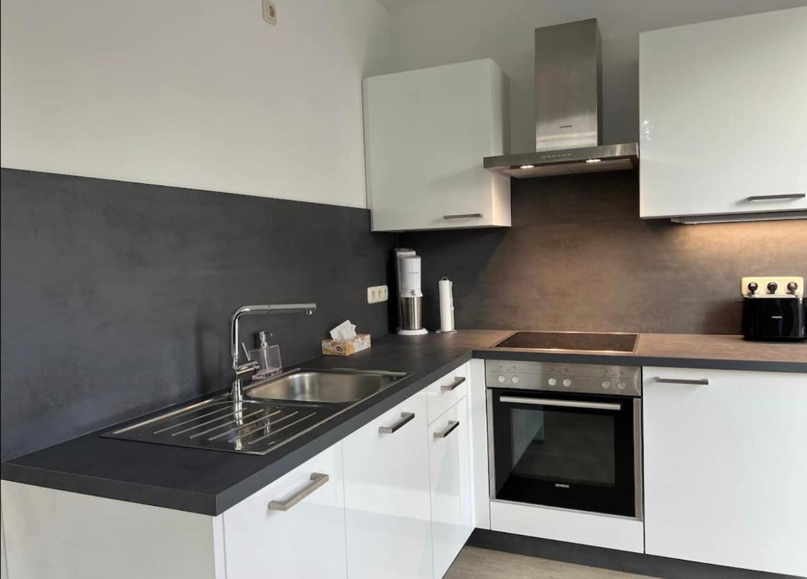 Haushalfte Mit Garten, Kamin, Grill & Whirlpool Nahe Ber Villa Berlin Eksteriør billede